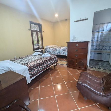 Hotel La Pasiva De Pátzcuaro Exterior foto